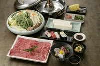 タタキ又は造り／付出し／フルーツ／うどん又は寿司