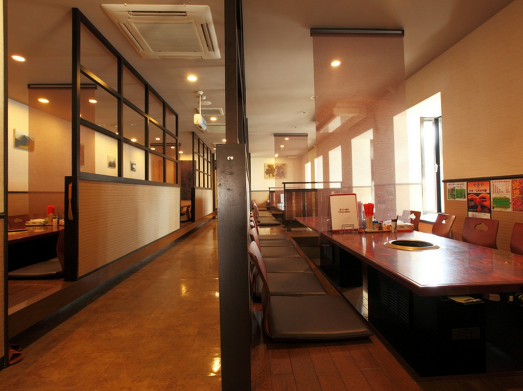 和牛焼肉＆ホルモンをお腹いっぱいご堪能あれ！