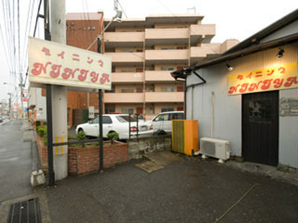 深夜遅くまで営業しています（多分）。