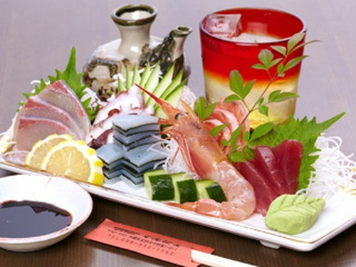 新鮮鮮魚のお造り盛り合わせ