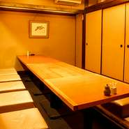 和室ならではの落ち着いた空間は、会食や接待,お顔合わせに最適