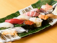 寿司にぎり盛り合わせ