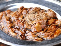 新鮮！　松坂豚のプリプリのホルモン（とんちゃん）