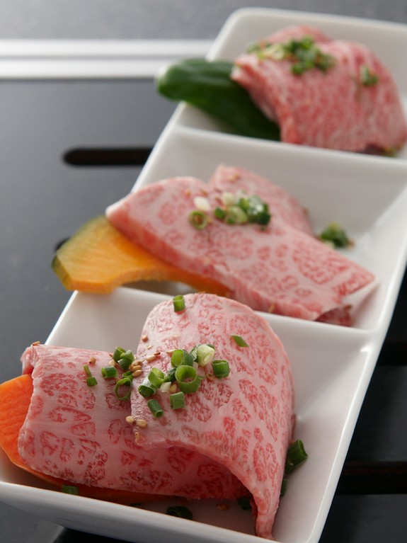 上物三昧　特選おもにカルビも上ロースも食べたい！　3000円