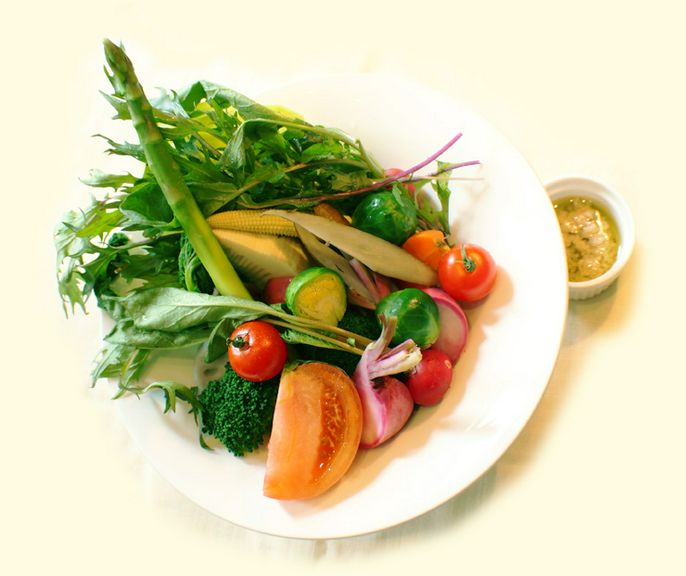 梅田でお野菜たべるなら！　〜契約農家から直送のお野菜〜