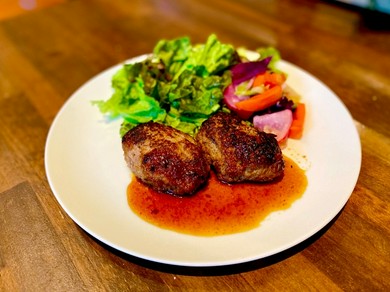【10食限定】黒牛と茶味豚の自家製ハンバーグ ※予約不可