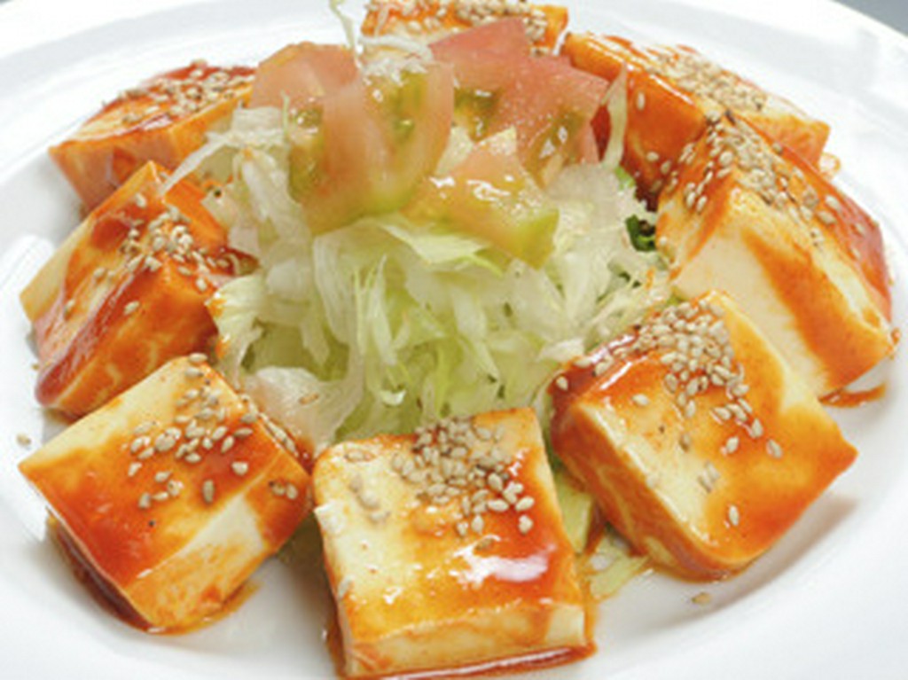 韓国風豆腐サラダ　472円
