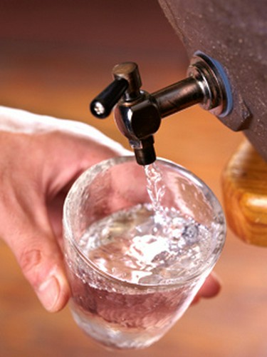 熟成した甕出し古酒も取り揃え！　是非、一度ご賞味下さい！
