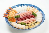 ・極 鮨盛皿鉢(3～4人前)(陶器皿)：21000円(税込)※陶器皿代込み
・極 鮨盛皿鉢(3～4人前)(使い捨て皿)：20000円(税込)