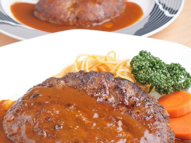 キッチン　なかむら自慢の逸品!!　特製手造りハンバーグ