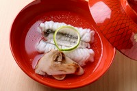 優しい味わいの中に際立つ食材の旨みと香り。