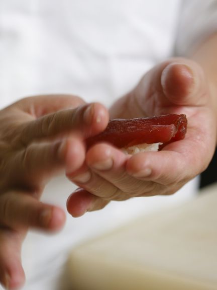 鮨の醍醐味を堪能できる江戸前鮨