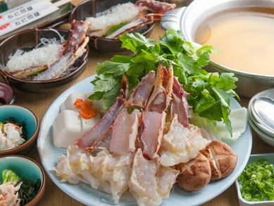 かに鍋コースは特におすすめ！