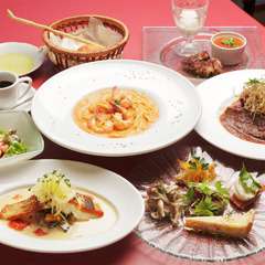 日替でパスタ、メインの内容が決まりボリュームたっぷりのコース