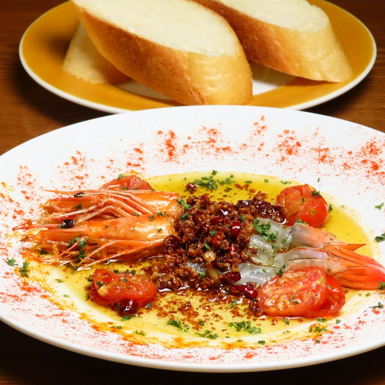 名物！天使の海老”生”アヒージョ