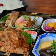 豚肩ロースの焼肉とおかずです