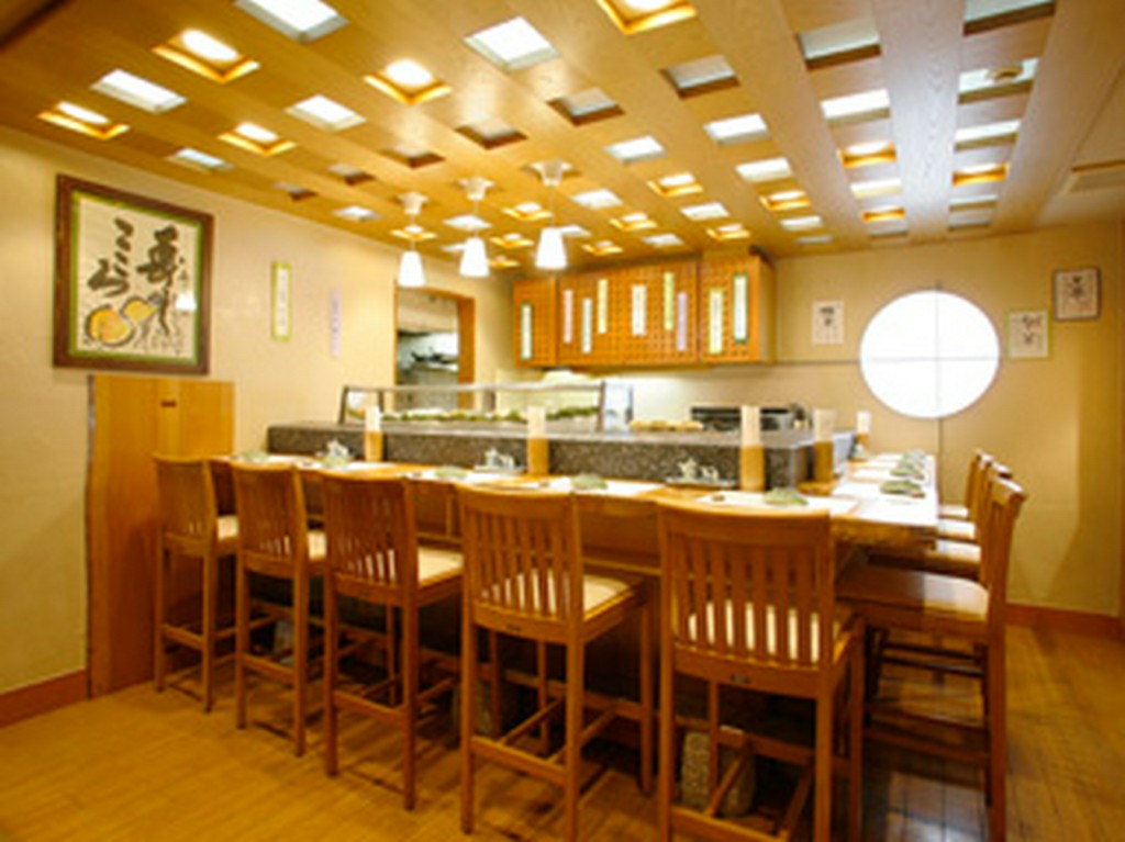 大人の隠れ家「寿司活魚　こころ」