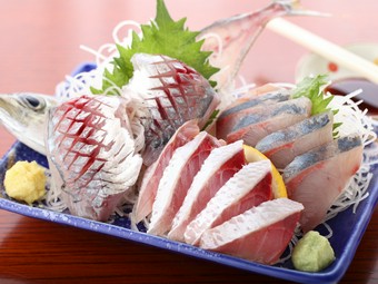 地魚の刺身盛り合わせ