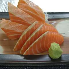 サーモン刺