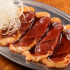 旨みが濃く、程よい歯ごたえの『北海道産　合鴨ロース焼き』