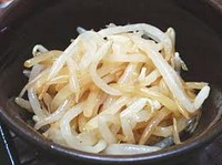 ピリッとした塩味と胡麻油の香り