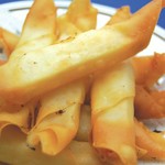 カリッとしたフライの中身は、とろ～っとチーズがとろけます