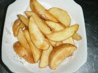 北海道産男爵芋使用で一味違うフライドポテトです