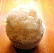 まんが盛り580円　どんぶり280円　中200円　小150円