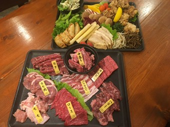 70分食べ放題のコース

※ソフトドリンクバー、アルコールは別料金となります

