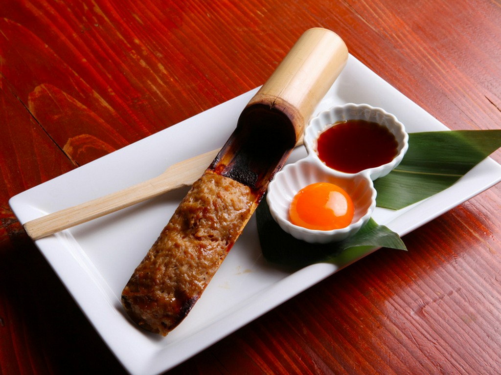 軟骨入りつくね竹焼（650円）