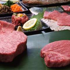 こだわりの黒毛和牛を完全個室の焼き肉屋で