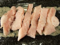 売切れ御免の貴重な国産の上ミノ。