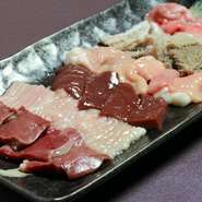 愛媛県産ホルモン類６品。赤センマイ・牛ハツはホルモン好きならぜひ。