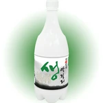 お徳用1000ml：1800円、グラス：500円　
非加熱処理だから乳酸菌が生きたままで新鮮。フルーティでほのかに甘酸っぱく、自然発泡性なので爽快な味わいです。