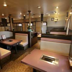 焼肉は楽しく！大人数のご宴会からお子様連れの方までぜひ！