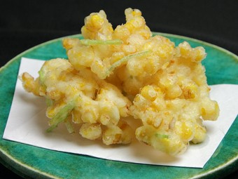 『とうもろこしかき揚げ』