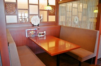 宴会やデートなど、多彩なシーンでご利用いただけるお店です