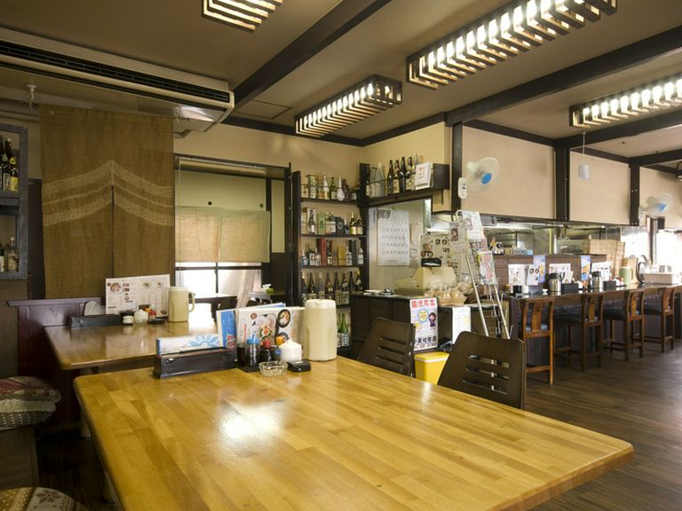 ラーメンや定食・居酒屋メニューなど充実。