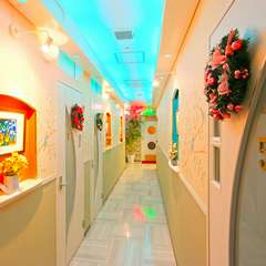 1Fにカラオケ系列店もございます。