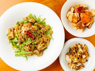 香り高いイタリア産ポルチーニとイタリア産のパンチェッタ