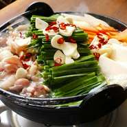 ◇税込み価格となります。
◇4名様よりのご予約制とさせていただきます。
◇飲み放題は別です
◇ご予算、お好みに合わせて宴会の内容を変更します。ご相談ください。
◇当日の人数減少に関しましては食事代をキャンセル料としていただきます。人数変更は遅くても前日までにお願いします。
◇仮のご予約はお受けできません。
