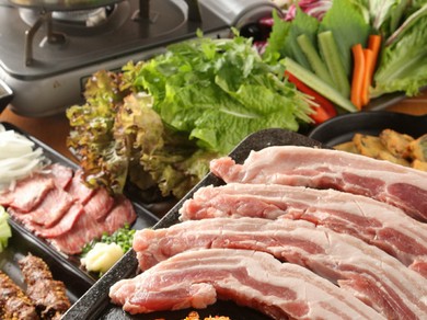 体にお野菜足りてますか?お野菜食べ放題サムギョプサル!乾杯