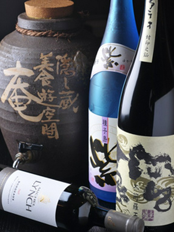 お酒も数多く取り揃えております。