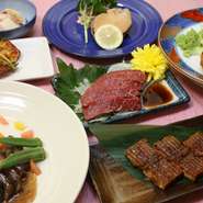 食べ放題、飲み放題ありのコースあり。
オススメの「店主おまかせコース」であれば、ご要望に応じてコースをお作り致しますので、自分好みの歓送迎会をご堪能頂けます。