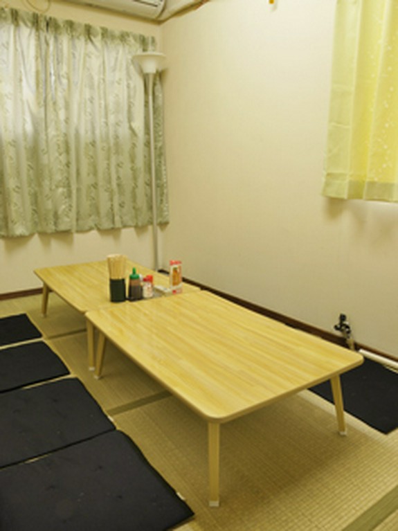 まわりを気にせず楽しめるお座敷個室もございます。