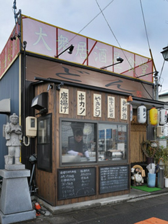 南宮大社や関ヶ原からも近い、垂井駅徒歩1分。