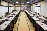 忘新年会、歓送迎会などの宴会プランとなります。
（お食事、飲み放題2時間、消費税込み）
★こちらのプランは20名様以上のご予約のみとさせていただきます。
駐車券のサービスは付きませんのでご了承ください。