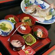 お食い初めは田町平安で！