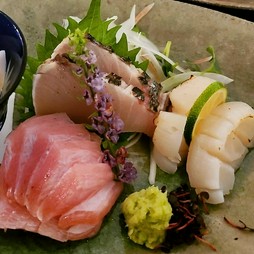 鮮魚中心に素材を生かした充実のお得なコース。田町平安を気軽にご利用いただけるスタンダードコースです。