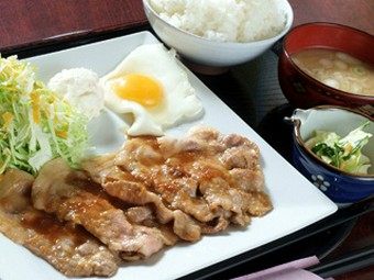 豚のしょうが焼定食